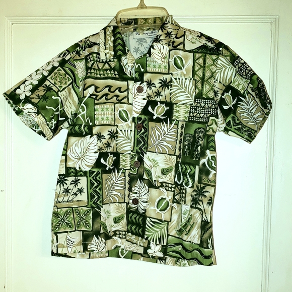 NWOT 100% cotton Green turtle tropical shirt 7 - Picture 1 of 4